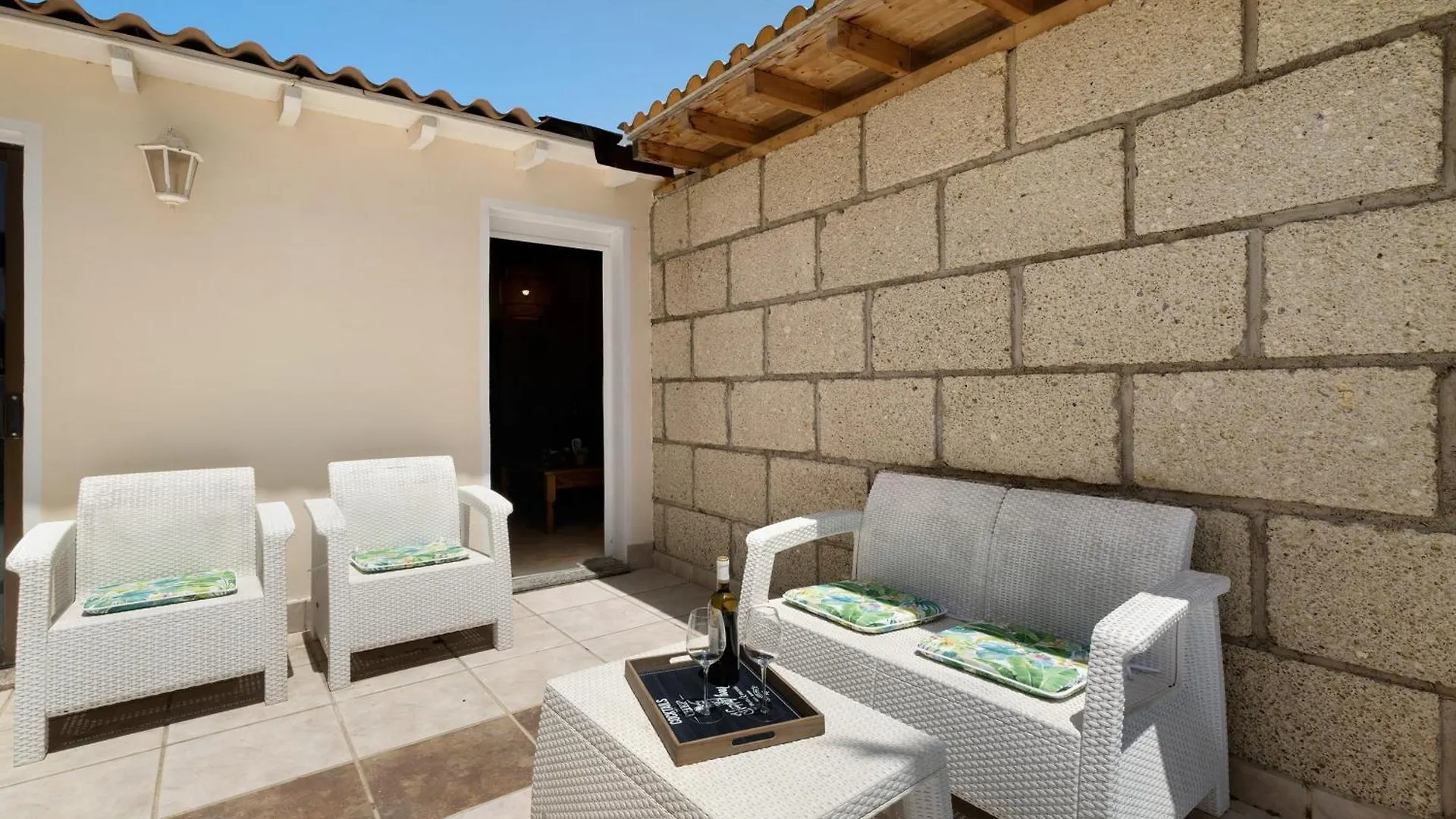 Finca Firmamento, Casa Sol San Isidro  Spain